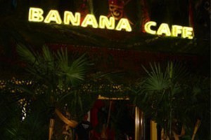Banana Café