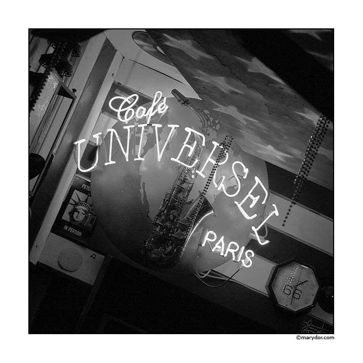 Café Universel
