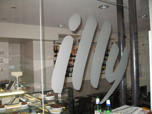 Illy Café