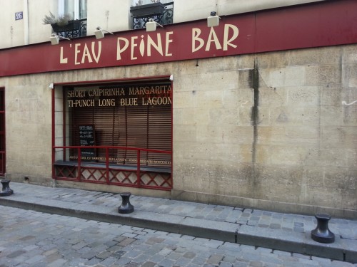 L'Eau Peine Bar