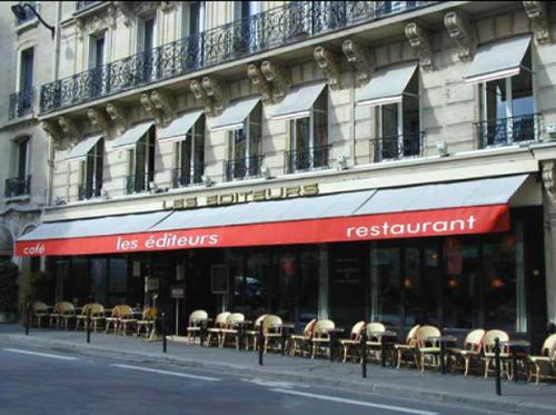 Les Editeurs