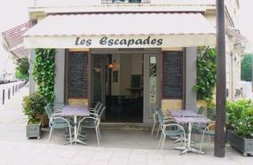 Les Escapades